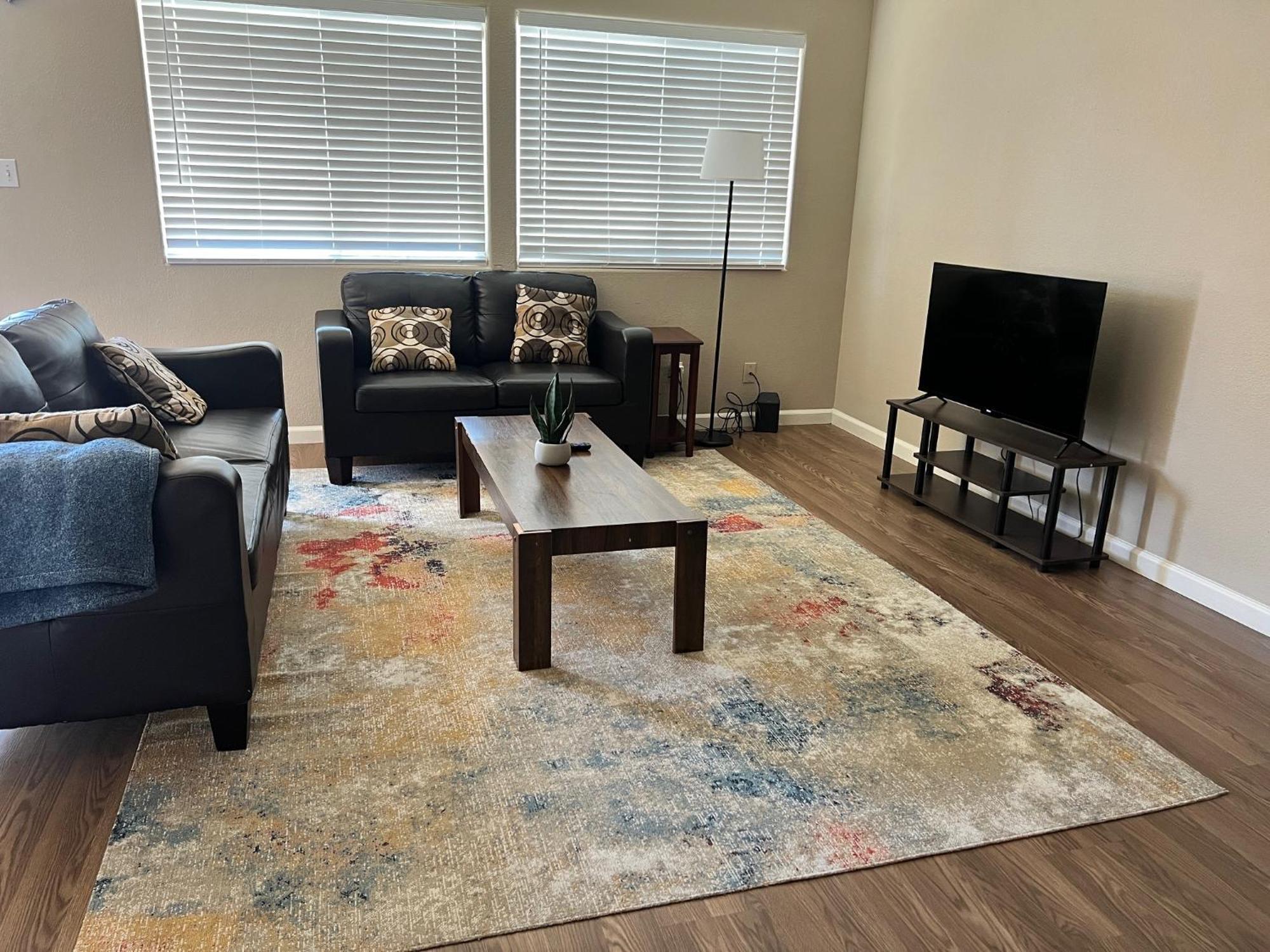 Serene 2Bed 1Bath Condo With Parking Фресно Экстерьер фото